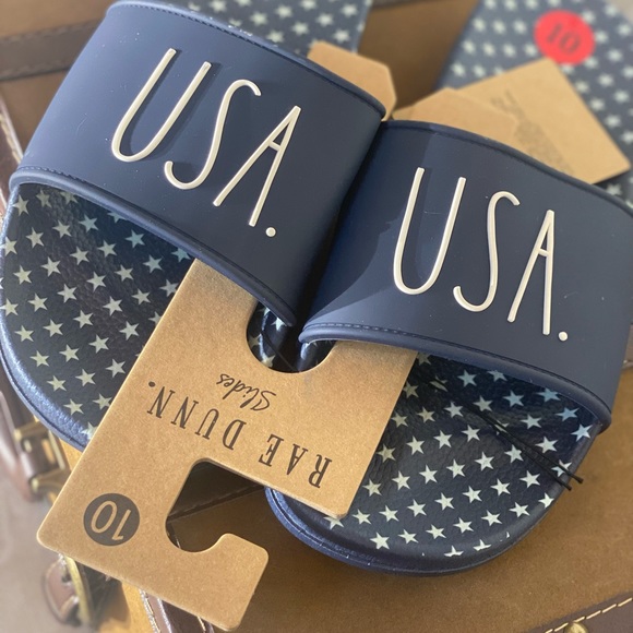 ⚡️Rae Dunn "USA" Slides - Size 10 - Picture 2 of 2